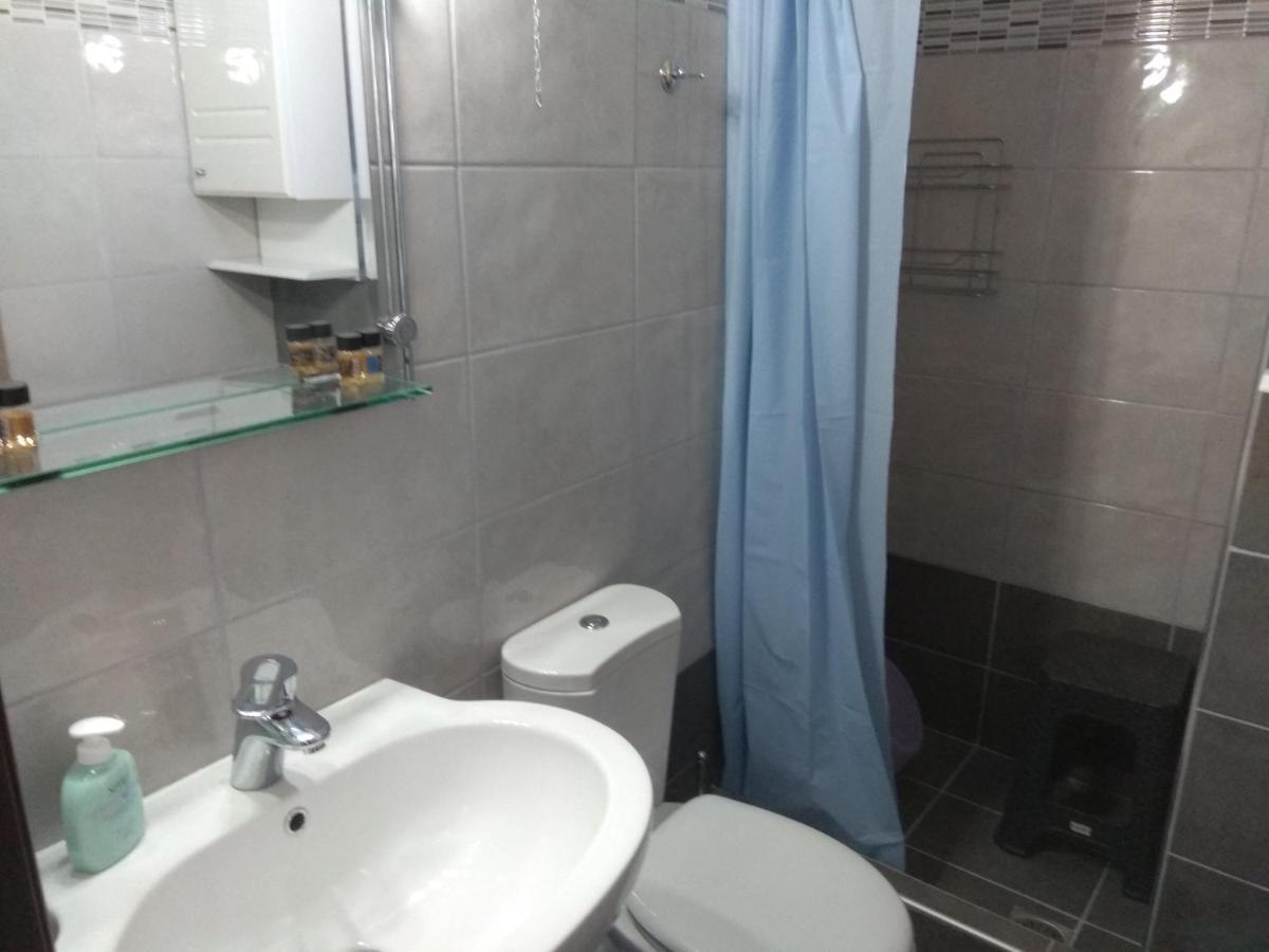 Villa Agnanti Apts And Suites Agio Pnevma Екстериор снимка