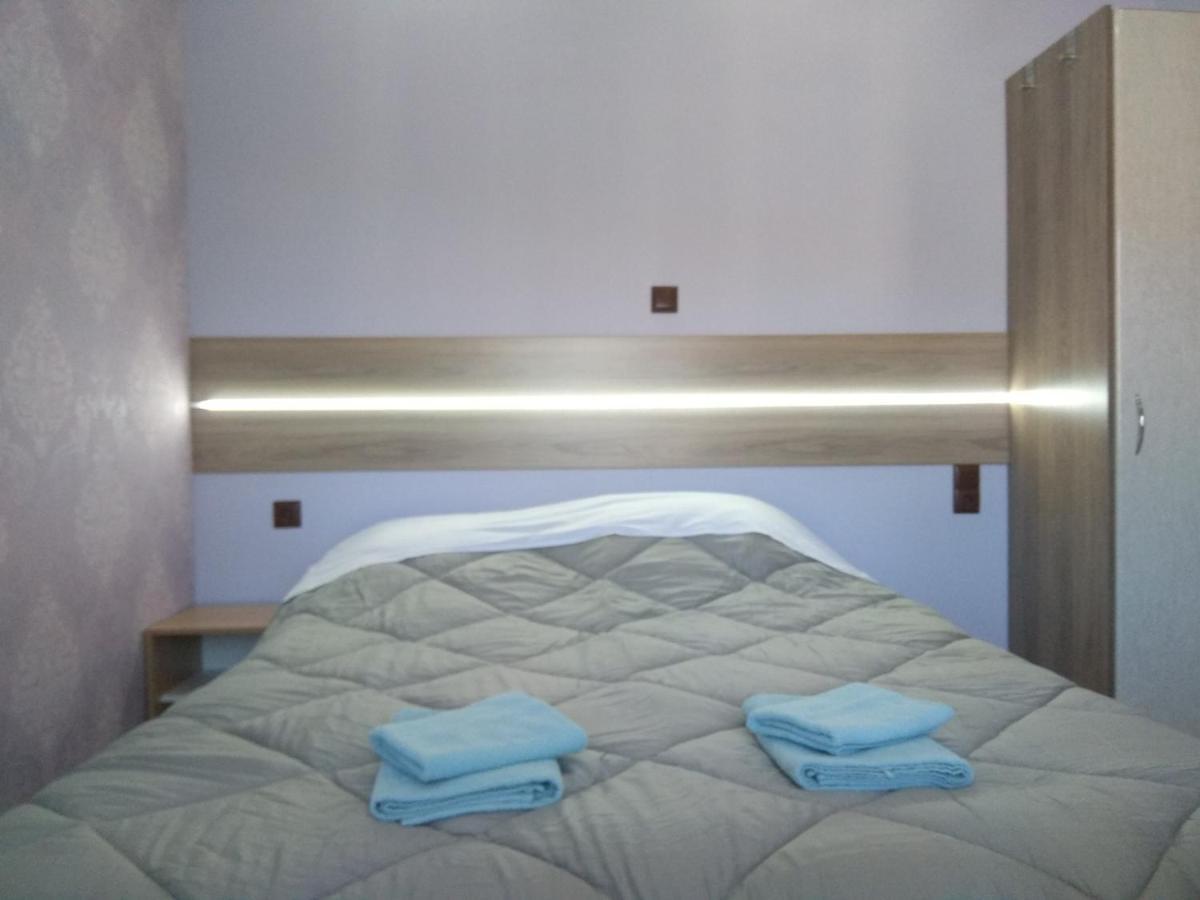 Villa Agnanti Apts And Suites Agio Pnevma Екстериор снимка