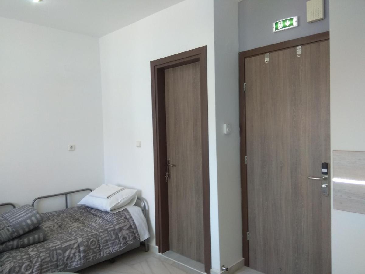 Villa Agnanti Apts And Suites Agio Pnevma Екстериор снимка