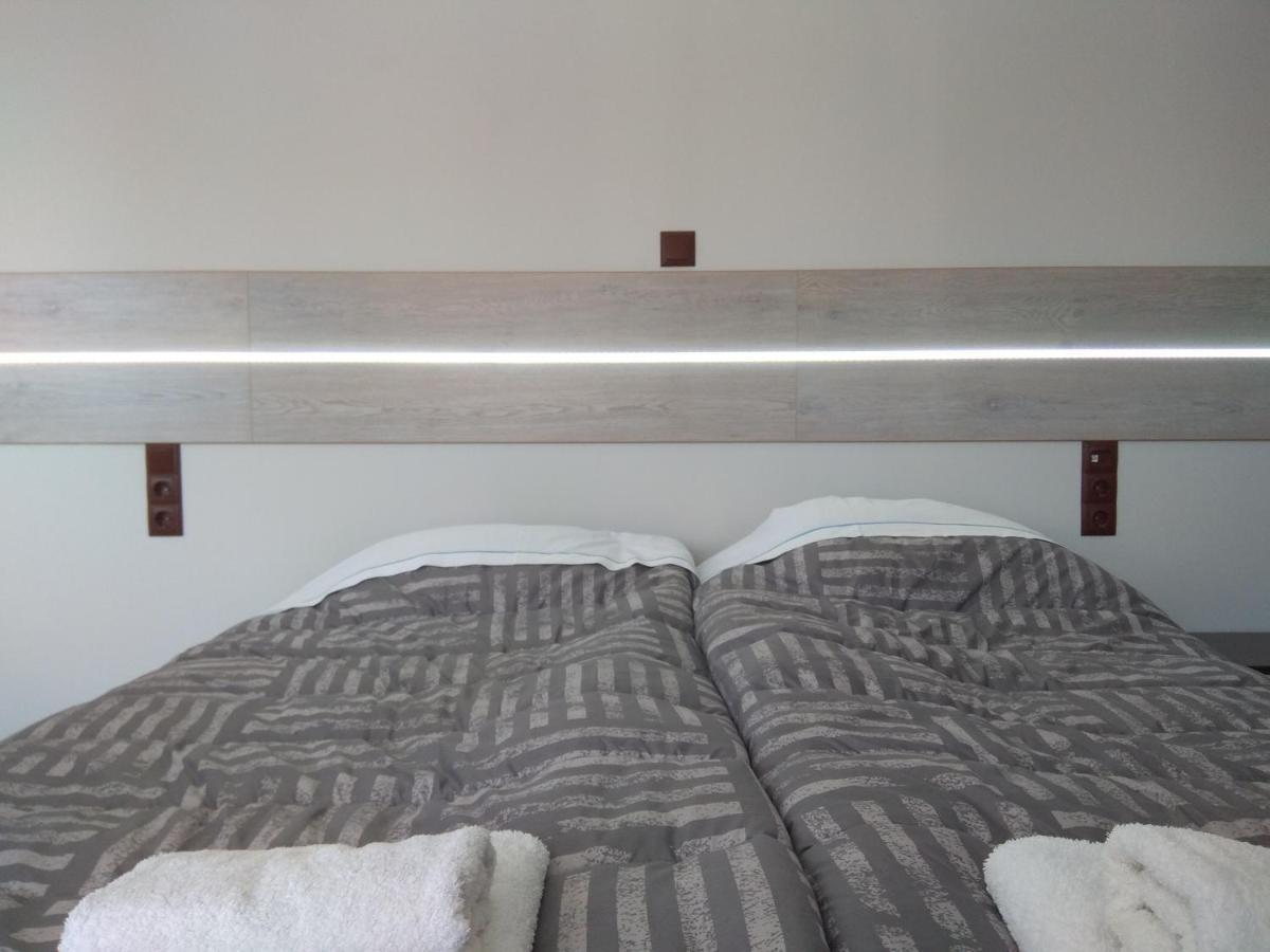 Villa Agnanti Apts And Suites Agio Pnevma Екстериор снимка