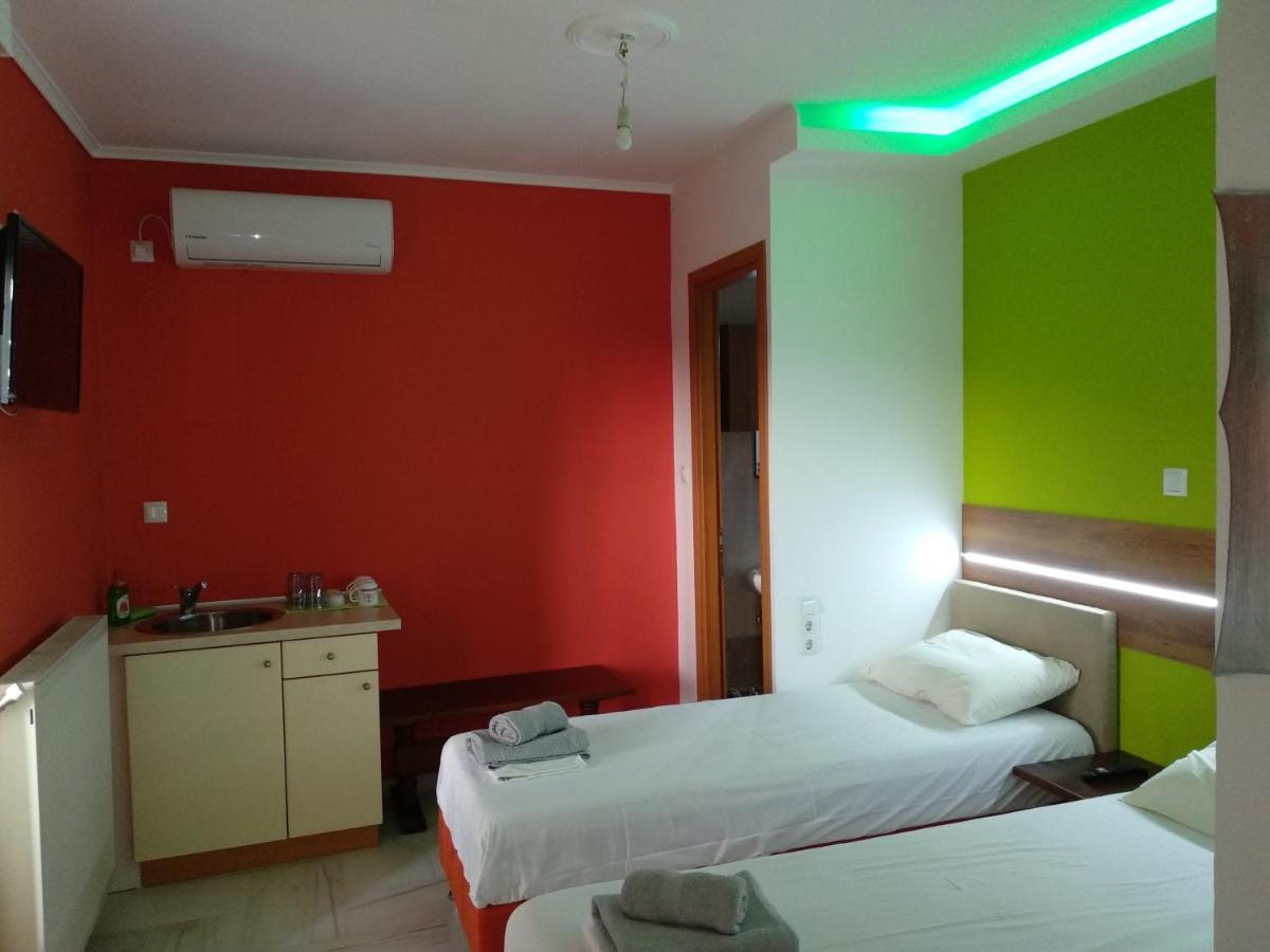 Villa Agnanti Apts And Suites Agio Pnevma Екстериор снимка