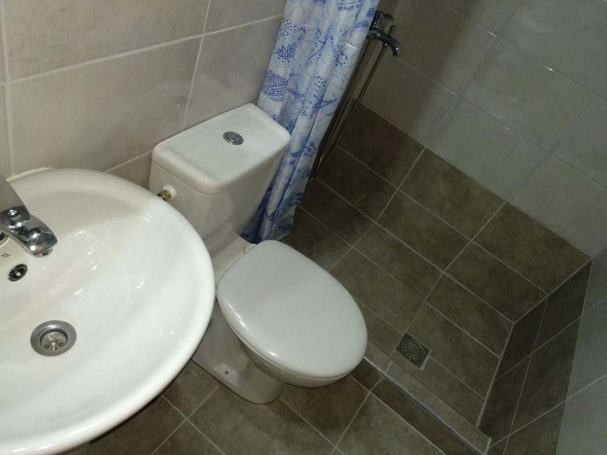 Villa Agnanti Apts And Suites Agio Pnevma Екстериор снимка