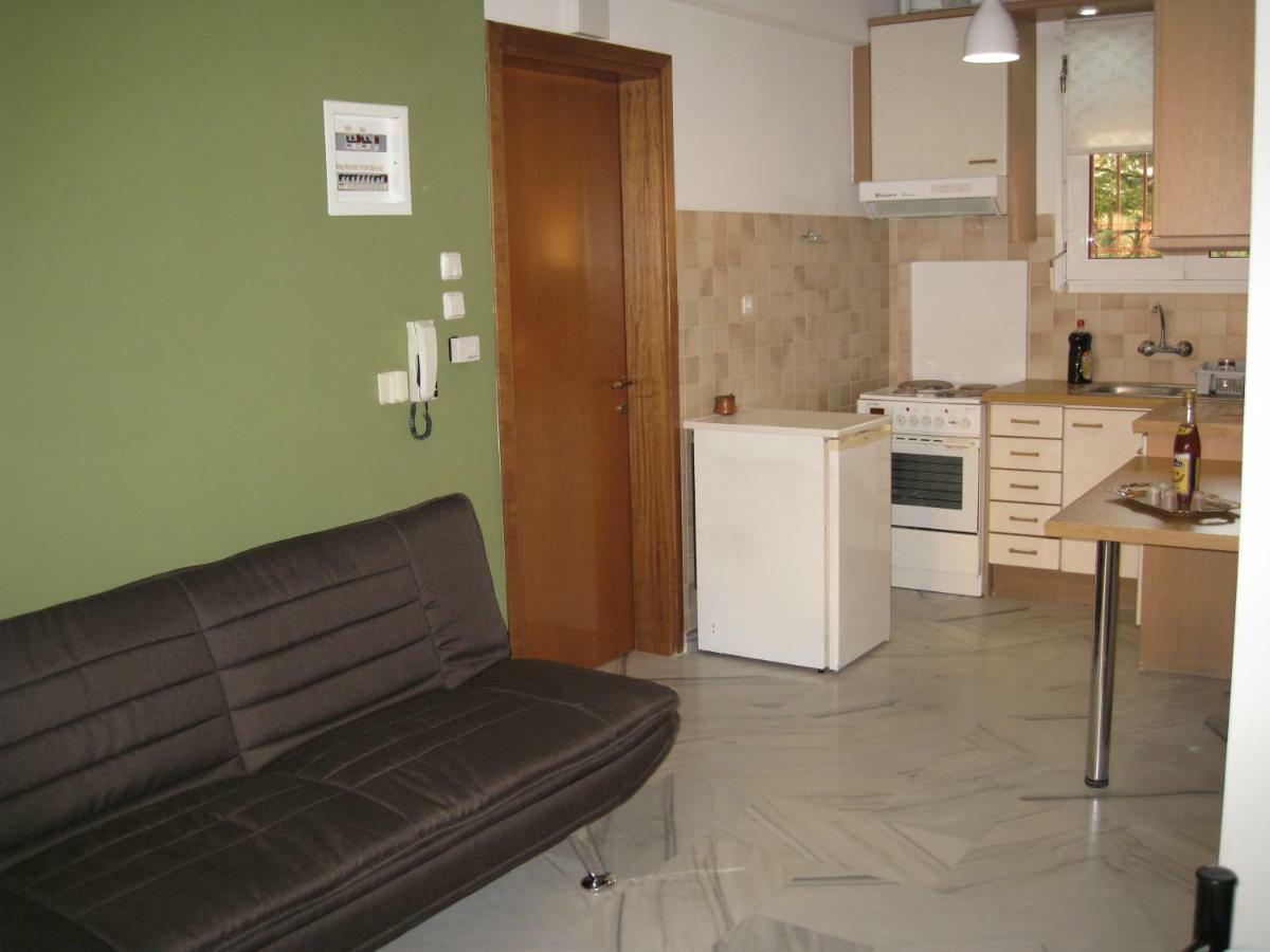 Villa Agnanti Apts And Suites Agio Pnevma Екстериор снимка